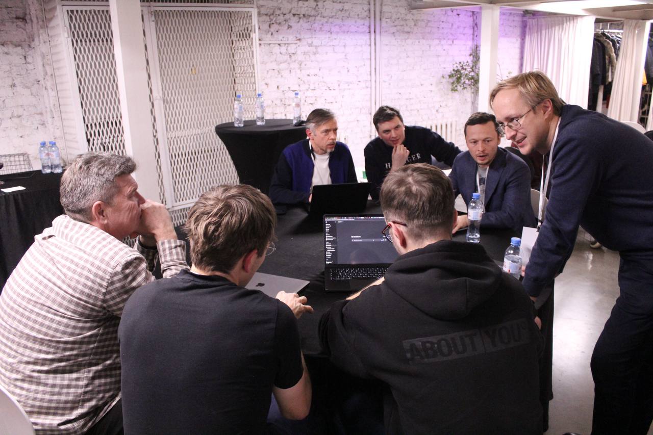 Builder day team table working session